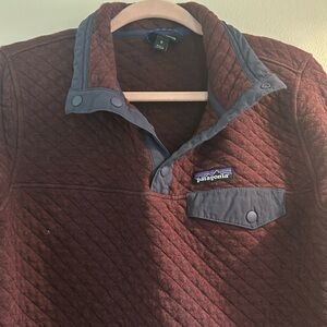 Patagonia sweatshirt